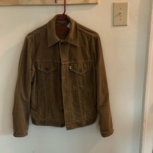 Levi’s corduroy jacket size s